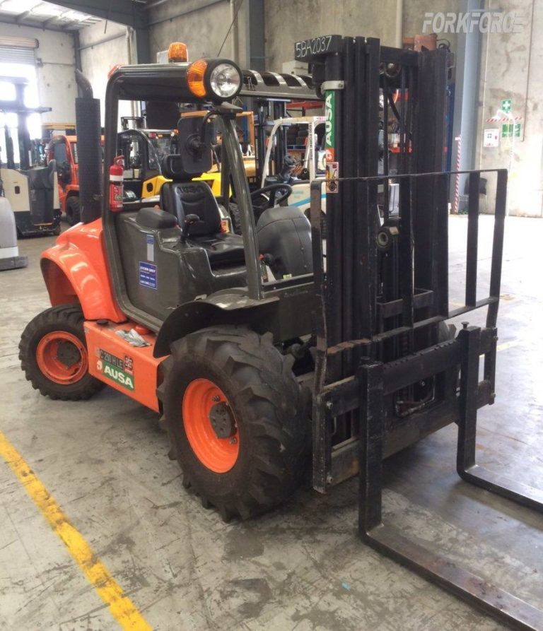 All terrain forklift